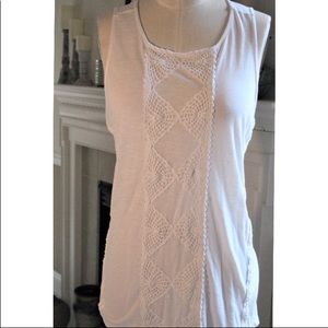 Torrid white flowy tunic Sz 2